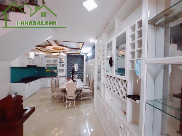 NHÀ BTCT 4 TẦNG 94M2 HẺM XE HƠI 1 SẸC, 5 PN VÀ 5 WC, NGANG GẦN 5M