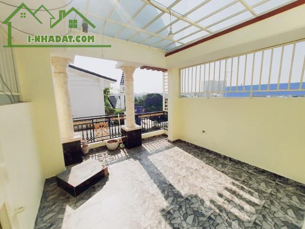 NHÀ BTCT 4 TẦNG 94M2 HẺM XE HƠI 1 SẸC, 5 PN VÀ 5 WC, NGANG GẦN 5M