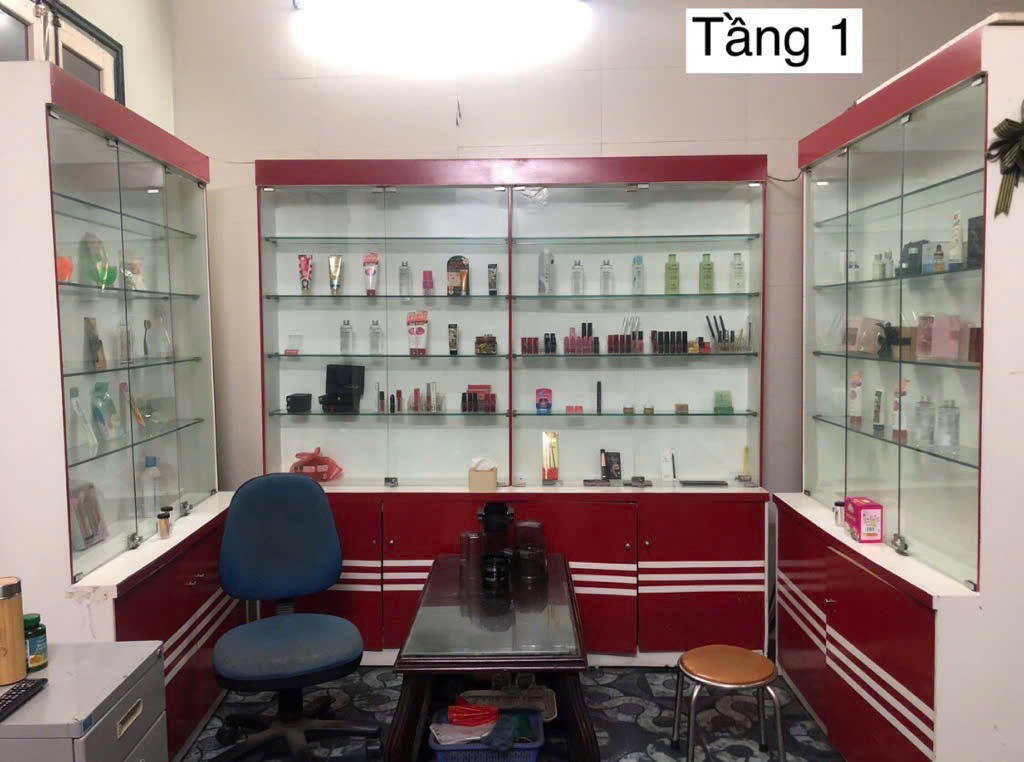 TRUNG TÂM QUẬN ĐỐNG ĐA- GẦN LĂNG BÁC-10M RA PHỐ CHÍNH- 5 TẦNG Ở NGAY