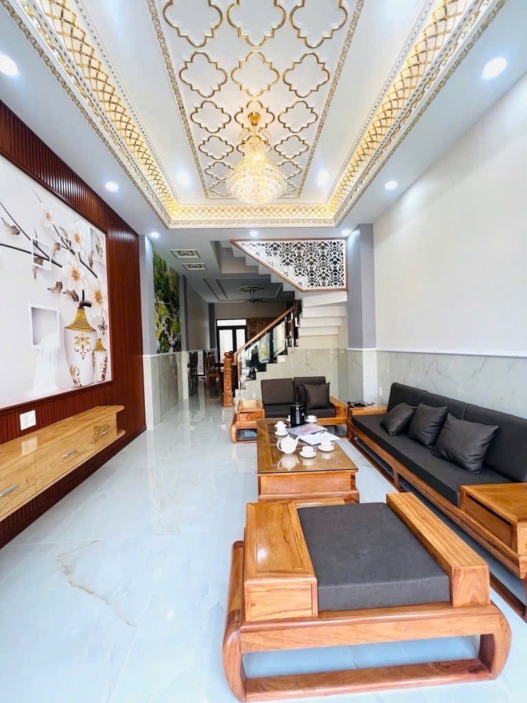 BÁN NHÀ TÔ HIỆU - TÂN PHÚ - XE HƠI VÀO NHÀ - 70M2 [4*17,5M] - 4 TẦNG - HẺM XE TẢI 6M - TẶNG FULL NỘI THẤT - GIÁ CHỈ 9 TỶ CÒN TL