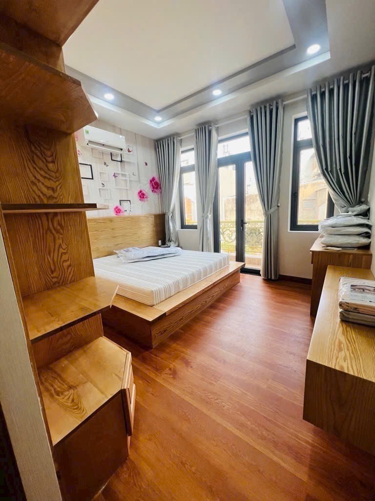 BÁN NHÀ TÔ HIỆU - TÂN PHÚ - XE HƠI VÀO NHÀ - 70M2 [4*17,5M] - 4 TẦNG - HẺM XE TẢI 6M - TẶNG FULL NỘI THẤT - GIÁ CHỈ 9 TỶ CÒN TL