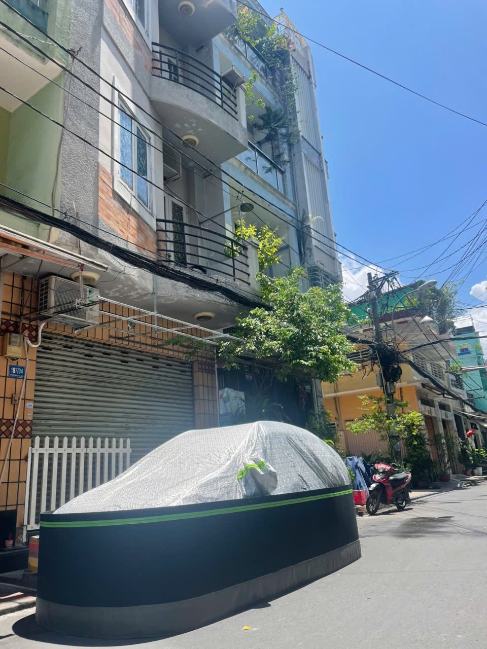Bán Nhà Hàn Hải Nguyên Quận 11 - 4 Tầng - Xe Hơi Đậu Trước Nhà - Ngay Trung Tâm Mua Bán Sầm Uất - Tiện Kinh Doanh - Giá : 7 Tỷ 700 CÒN TL