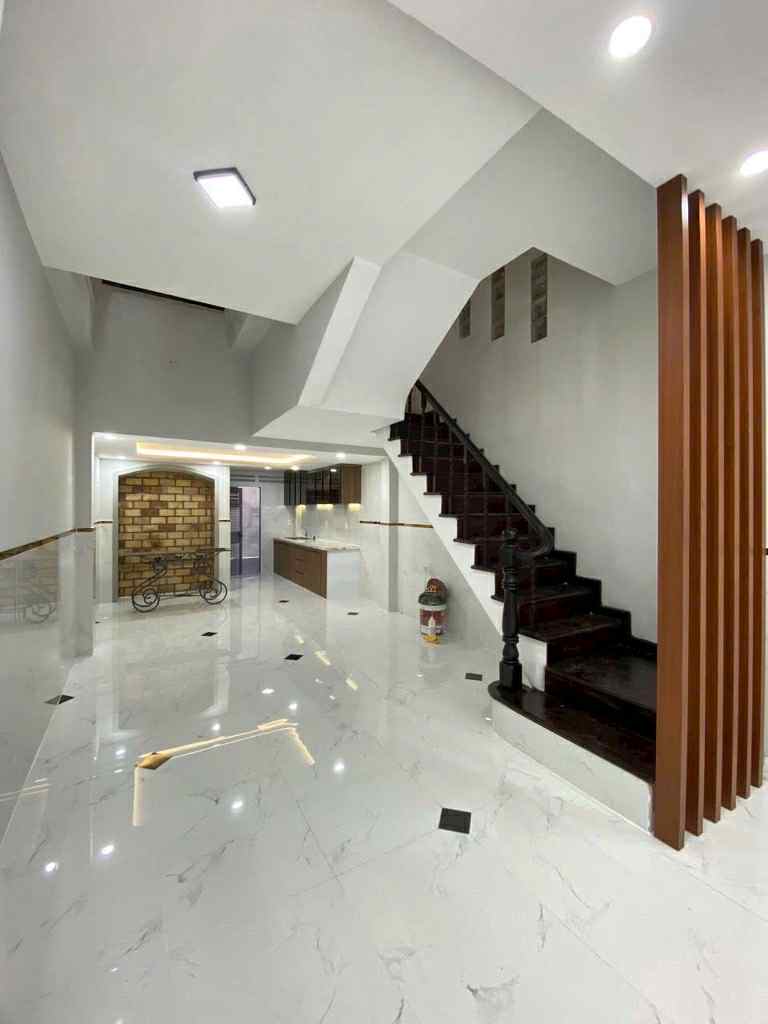 BÁN NHÀ TÂN HÓA P1 Q11 - NHÀ MỚI ĐẸP - 3 TẦNG - HẺM XE HƠI - GIÁ CHỈ 8,1 TỶ CÒN TL