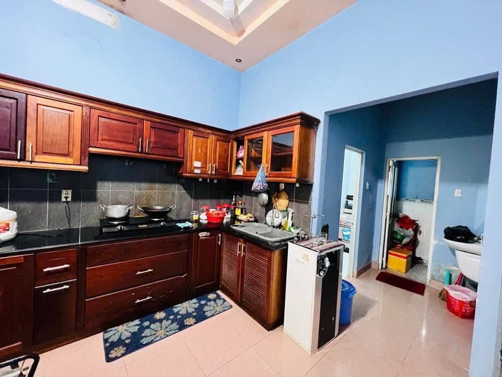 BÁN NHÀ MẶT TIỀN HIỀN VƯƠNG - TÂN PHÚ - VIEW CÔNG VIÊN - 4 TẦNG - 88M2 (4X22) VUÔNG A4 - ĐƯỜNG NHỰA 30M - VỪA Ở VỪA LÀM VP - GIÁ 13,5 TỶ CÒN TL