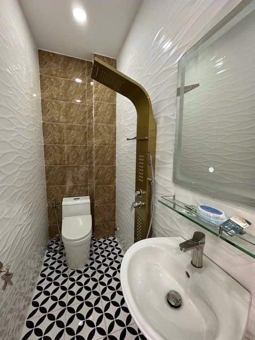 BÁN NHÀ SIÊU PHẨM TRƯƠNG PHƯỚC PHAN - HẺM THÔNG LÊ VĂN QUỚI - BÌNH TÂN - 50M2 - 5 TẦNG - 7PN - KHU SẦM UẤT - GẦN TRƯỜNG HỌC - CHỢ - SIÊU THỊ - GIÁ CHỈ 6,5 TỶ CÒN TL