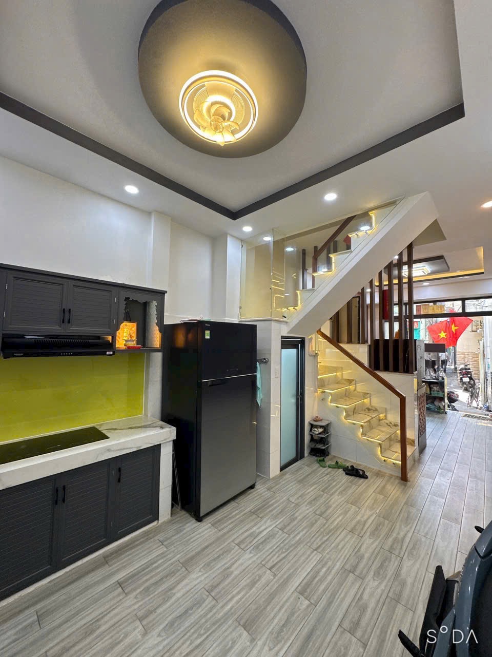 BÁN NHÀ 1/ ĐƯỜNG 3/2 QUẬN 11 , HẺM 3M THÔNG THOÁNG - 2 TẦNG - 2PN - TDT 68,8M2 - DTCN 34,4M2 - GIÁP Q5 , Q6 - NHÀ MỚI ĐẸP - GIÁ CHỈ 4,6 TỶ CÒN TL