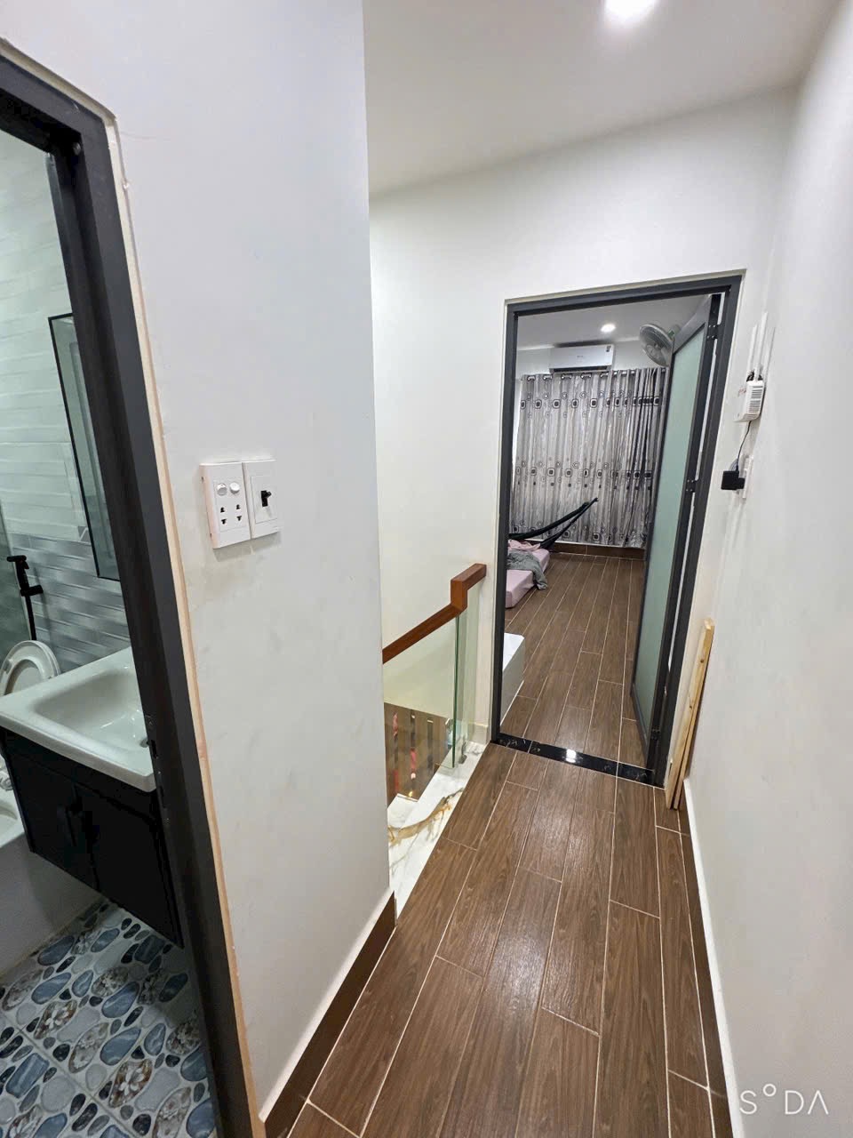 BÁN NHÀ 1/ ĐƯỜNG 3/2 QUẬN 11 , HẺM 3M THÔNG THOÁNG - 2 TẦNG - 2PN - TDT 68,8M2 - DTCN 34,4M2 - GIÁP Q5 , Q6 - NHÀ MỚI ĐẸP - GIÁ CHỈ 4,6 TỶ CÒN TL