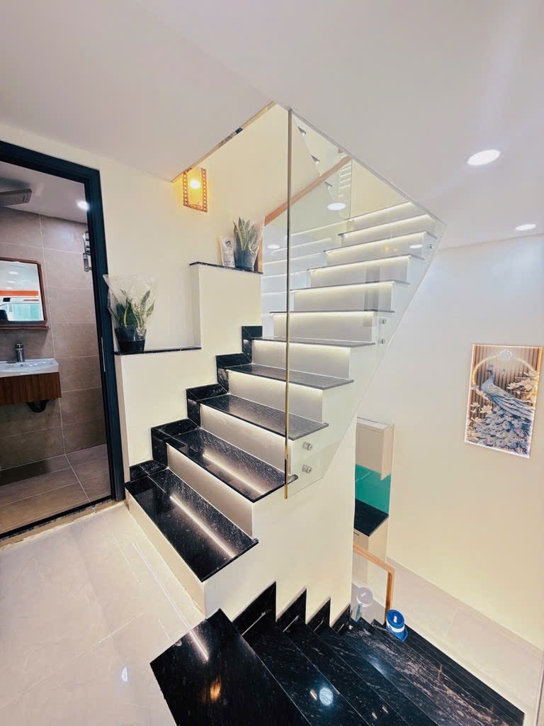 BÁN NHÀ BÌNH LONG - TÂN PHÚ - MỚI ĐẸP 58M2 (4,5x13) - 4 TẦNG - HẺM 4M - KHU AN NINH - TẶNG FULL NỘI THẤT - GIÁ CHỈ NHỈNH 6 TỶ CÒN TL