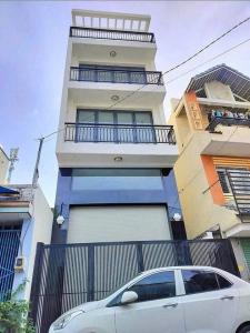 BÁN NHÀ HOÀ BÌNH - Q.11 - ĐỐI DIỆN ĐẦM SEN - 5 TẦNG - DT 5.2X13M - XE HƠI NGỦ TRONG NHÀ - VIEW PHÁO HOA ĐẦM SEN PARK - GIÁ 10,5 TỶ CÒN TL