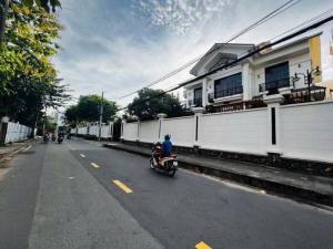 BÁN NHÀ MẶT TIỀN KHUÔNG VIỆT - TÂN PHÚ - 245M2 (5,8X37,5) NỞ HẬU 7,3M - NHÀ 5 TẦNG - MẶT TIỀN ĐƯỜNG GIÁ NHƯ HẺM - GIÁ 29 TỶ TL