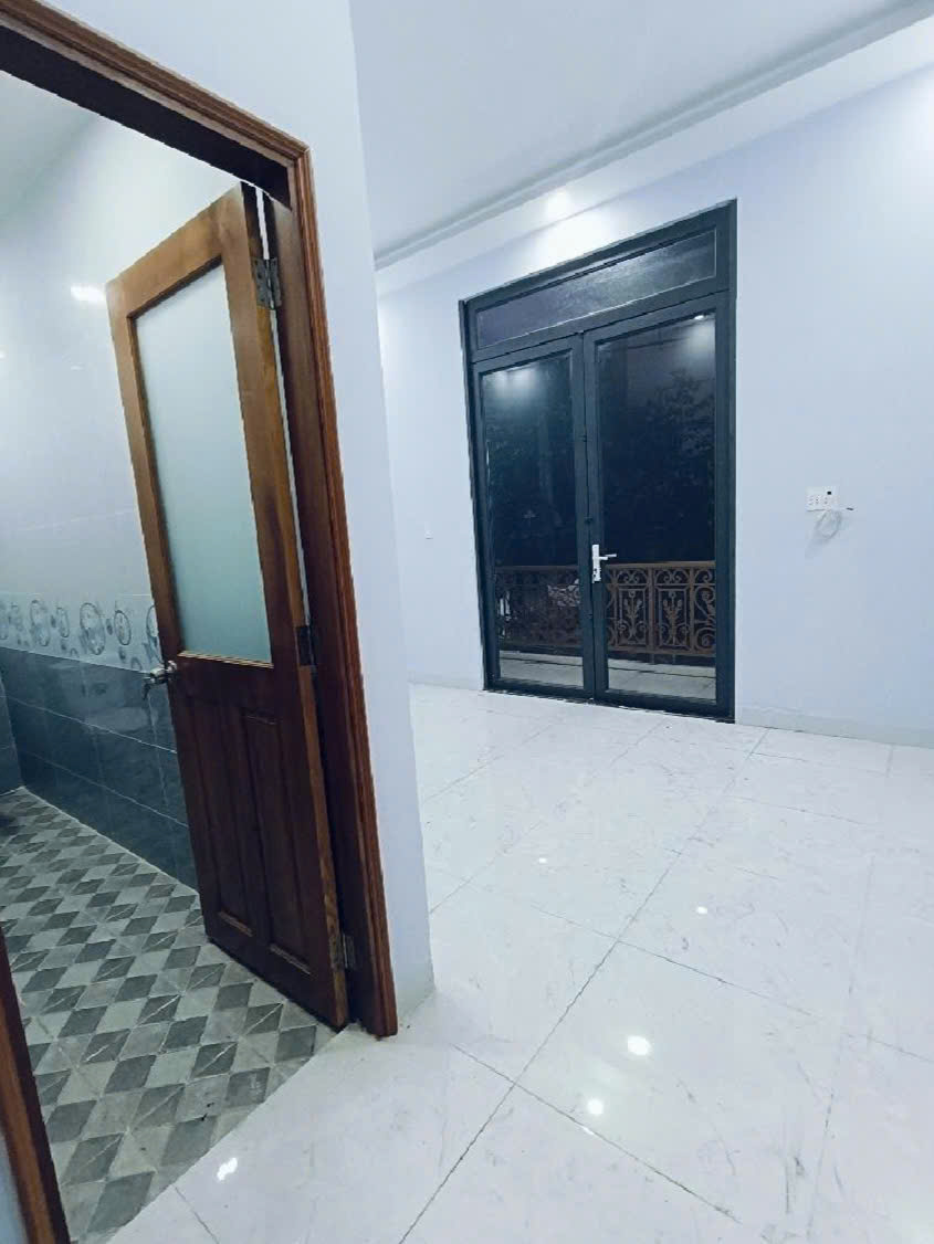 Bán nhà mặt tiền lô góc kinh doanh Mai Hắc Đế, 64m2, nhà 4 tầng, giá 7.7 tỷ