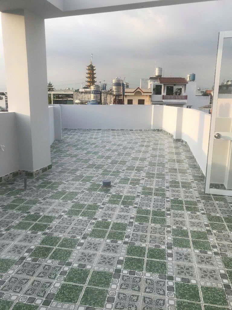 Bán nhà sát mặt tiền Nguyên Hồng, 87m2, xây 4 tầng BTCT, 9 tỷ