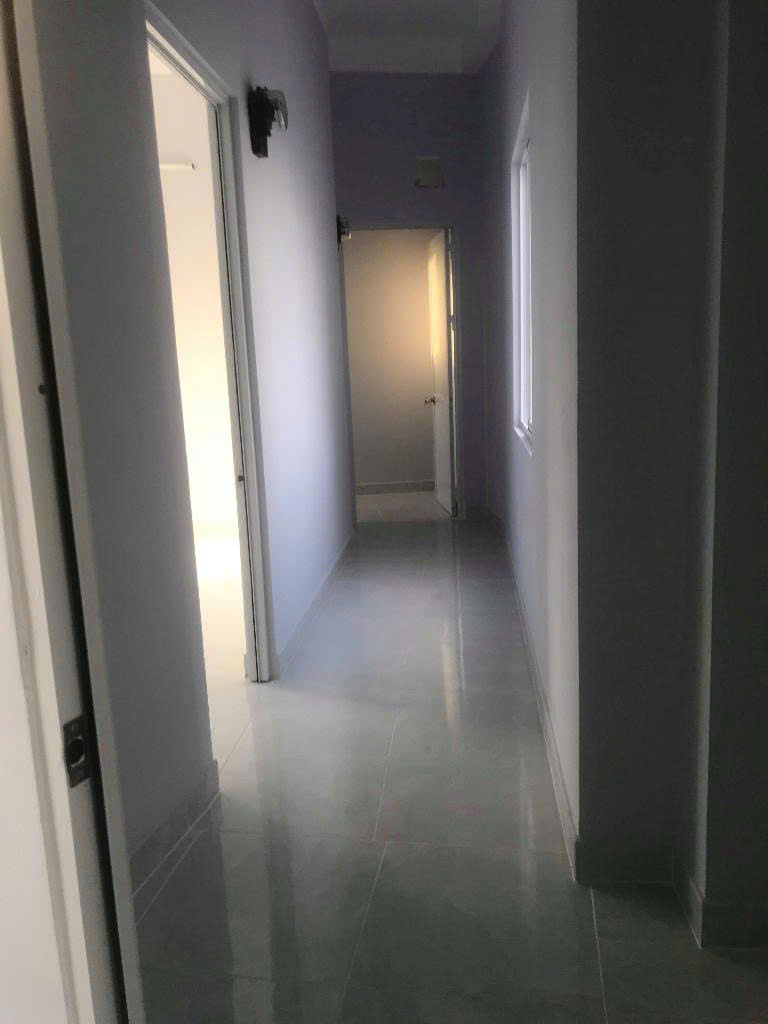 Bán nhà sát mặt tiền Nguyên Hồng, 87m2, xây 4 tầng BTCT, 9 tỷ