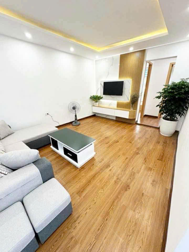 Tập thể chính chủ ở gần trường Đại học Kinh tế quốc dân