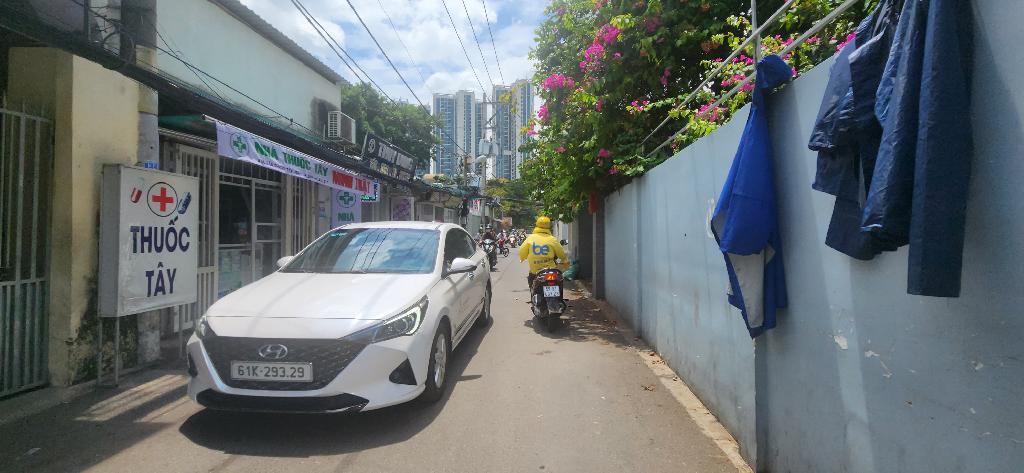 Bán nhà đường Tân Thuận Tây (xe hơi gần cửa); 2PN; 2WC; thu nhập 6tr/tháng; sổ hồng