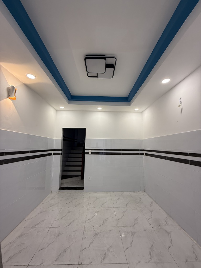 Bán nhà Lâm Văn Bền (đầy đủ tiện ích); 23m2; 3PN; sổ hồng