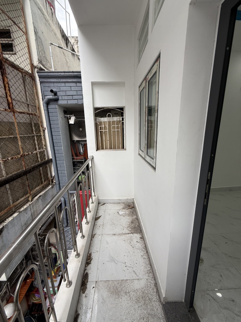 Bán nhà Lâm Văn Bền (đầy đủ tiện ích); 23m2; 3PN; sổ hồng