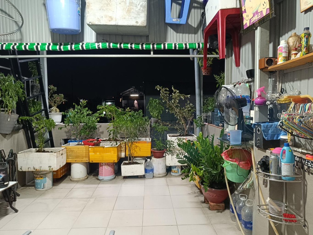 Bán nhà Đoàn văn Bơ; 24m2; 4 tầng; 5 phút đến quận 1; sổ hồng