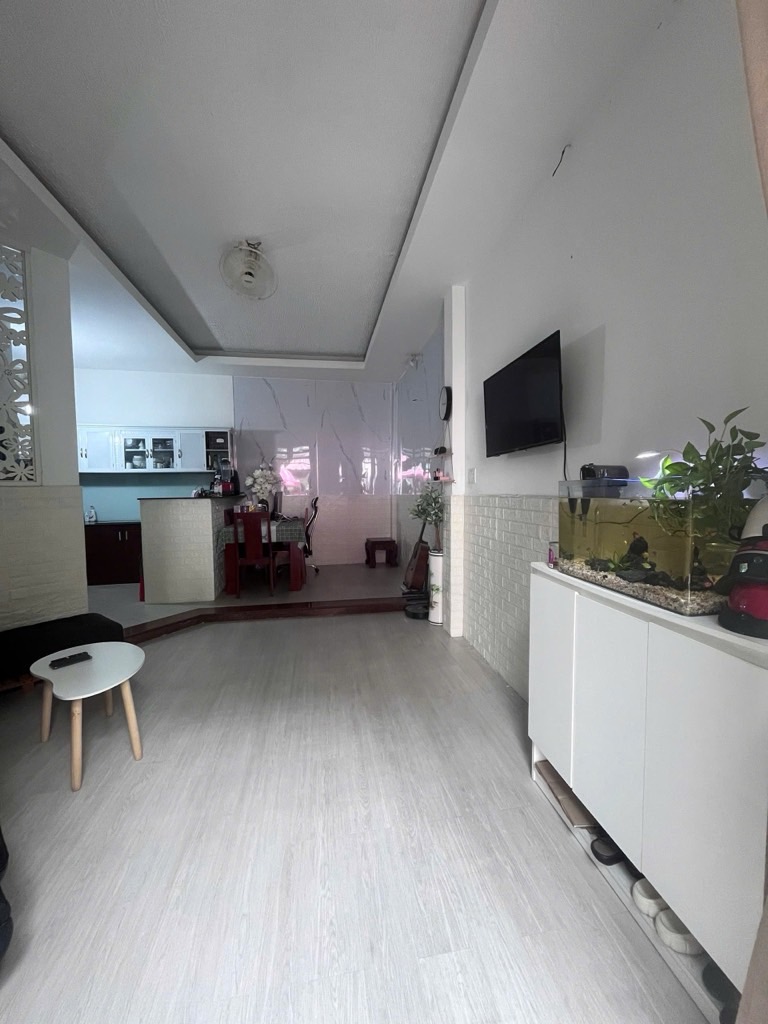 bán nhà mặt tiền Bế Văn Cấm; 41m2; 2 tầng; tiện cho thuê; sổ hồng hoàn công