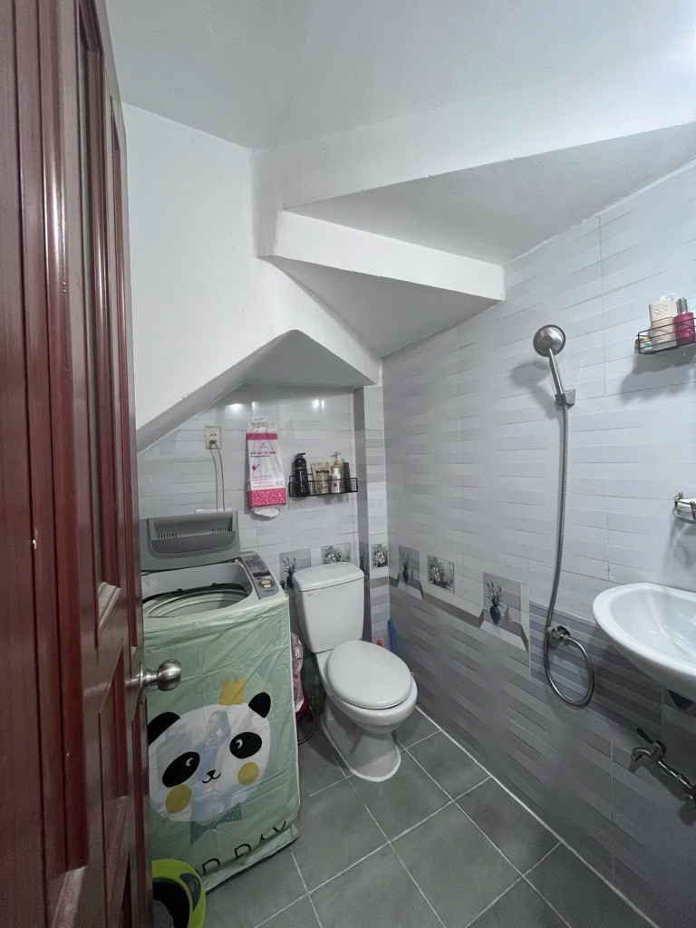 bán nhà mặt tiền Bế Văn Cấm; 41m2; 2 tầng; tiện cho thuê; sổ hồng hoàn công