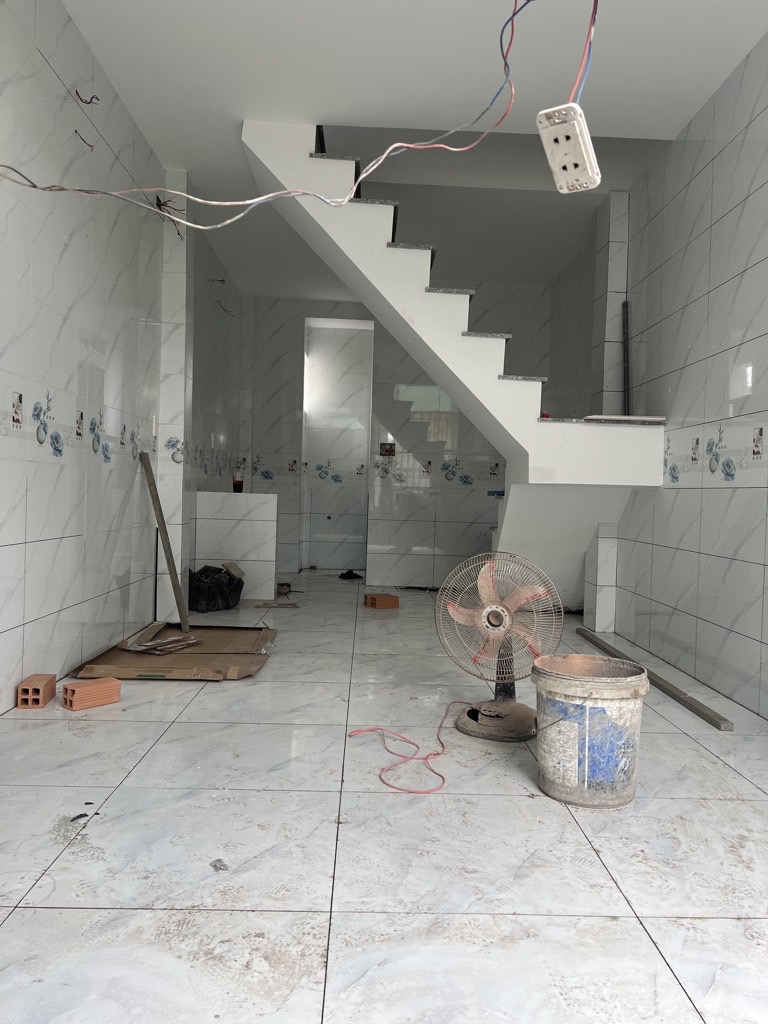 Bán nhà Huỳnh Tấn Phát (xe hơi gần cửa); 21m2; 2 tầng; nhà mới; sổ hồng