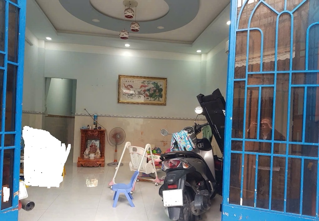 Bán nhà Trần Xuân Soạn (cách MT 100m); 59m2; 2 tầng; 3PN; SH hoàn công