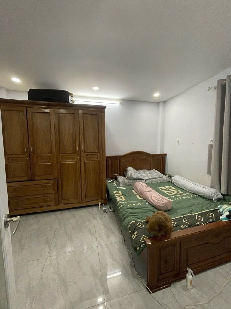 Bán nhà Nguyễn Văn Quỳ; 5x20m; 2 tầng; 3PN; 2WC; sổ hồng riêng