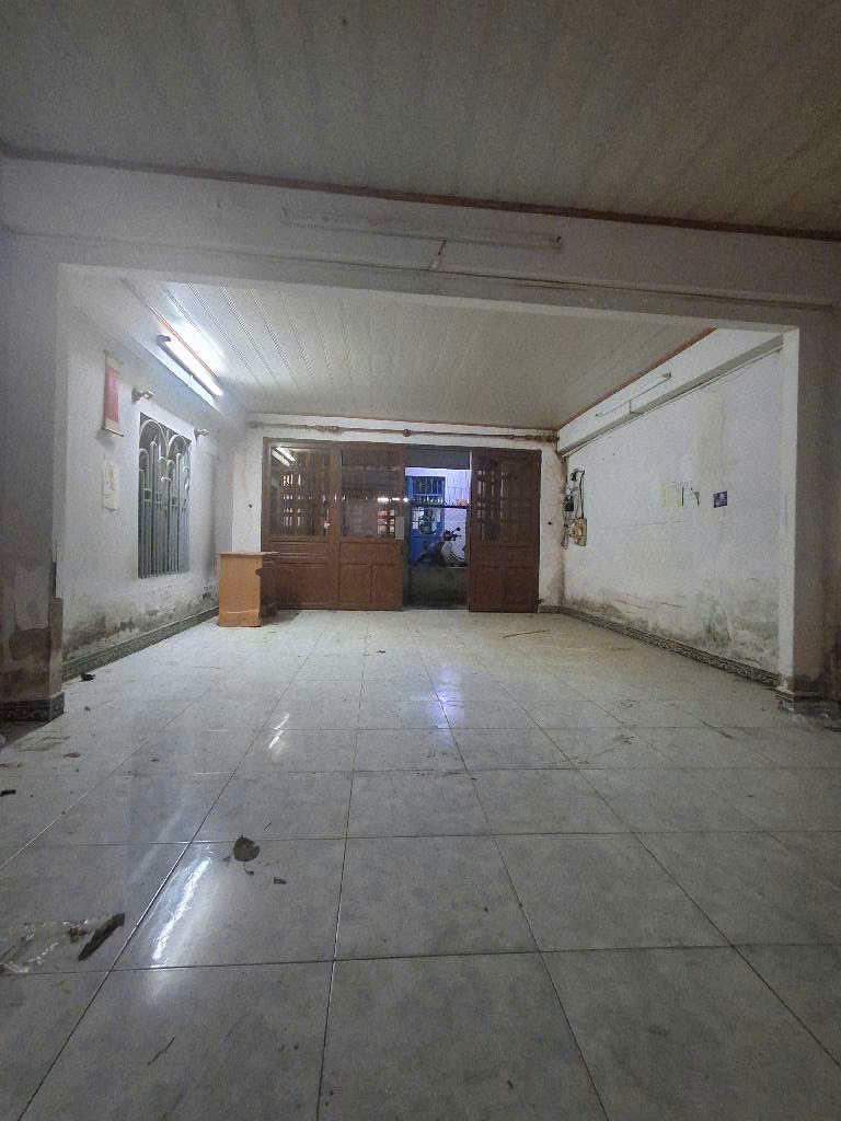 Bán nhà Huỳnh Tấn Phát (cạnh Bùi Văn Ba); 6x14m; tiện xây mới; sổ hồng cầm wtay