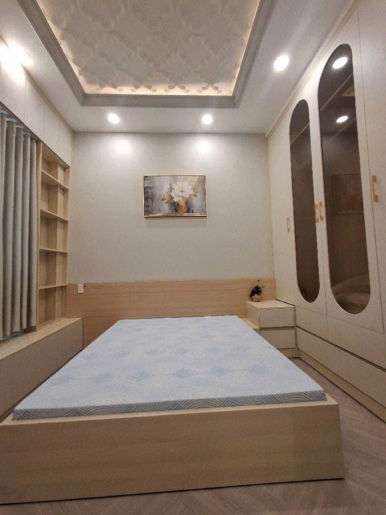 Huỳnh Tấn Phát (30m ra mặt tiền); 5,5x15m; 3 tầng; nhà đẹp dọn vào ở ngay; KDC hiện hữu