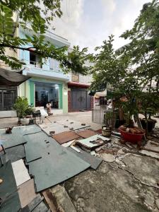 Bán đất Huỳnh Tấn Phát (liền kề Phú Mỹ Hưng); 50m2; tiện xây mới; sổ đỏ; 3,2 tỷ