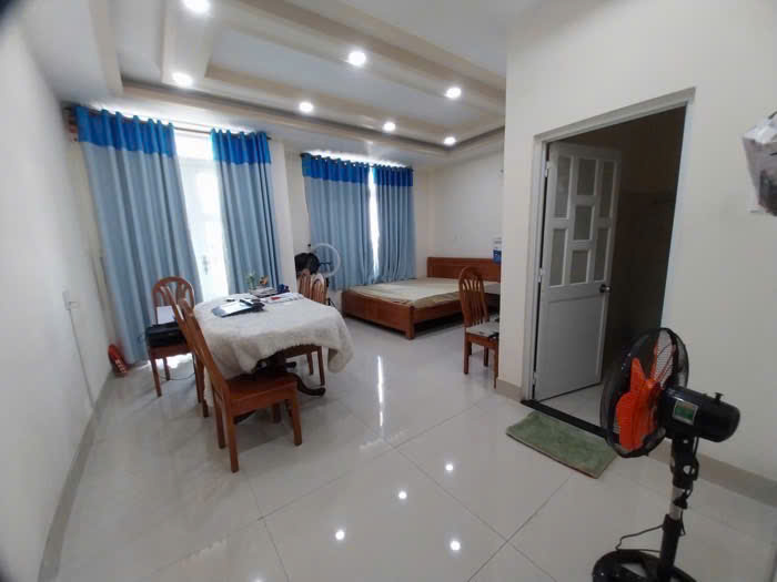 CẦN BÁN GẤP NHÀ 2 MẶT TIỀN HXH NGUYỄN THỊ BÚP, 5.5X18M, XÂY 4 LẦU,CHỈ 8TỶ