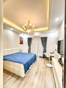 Ô tô vào nhà Ngọc Hà Ba Đình, 5 tầng mặt tiền rộng, tiện ích vô cùng!