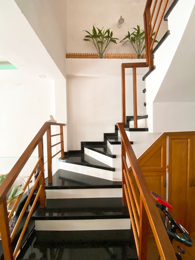 NHÀ BÁN LÊ VĂN LƯƠNG, KDC ĐẠI VIỆT, 1 TRỆT 1 LẦU, DT 56M2. GIÁ NHỈNH 3 TỶ XÍU.