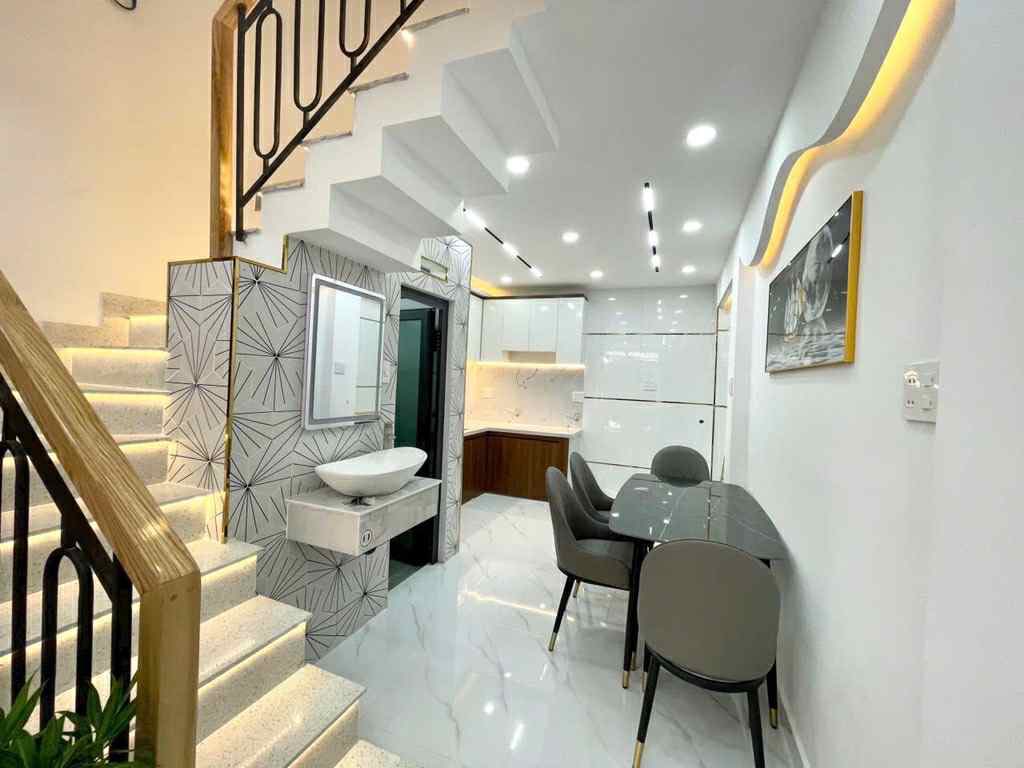 BÁN NHÀ ĐƯỜNG PHAN HUY ÍCH , NHÀ MỚI XÂY BTCT , TẶNG FULL NỘI THẤT - GIÁ HƠN 4.X TỶ.