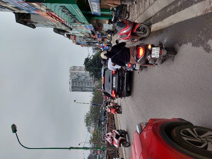 Chủ nhà cần bán mặt phố Trịnh Đình Cửu , Khương mai, Thanh Xuân, Hà Nội diện tích 28m2, Giá 8tỉ