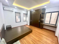Ảnh thật. Bán nhà Nguyễn Chí Thanh chỉ 7.58 tỷ - 35m2, 5 tầng, lô góc 2 thoáng, mặt ngõ kinh doanh