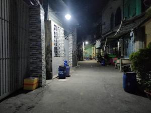 Chủ cần tiền bán nhà 4 tầng Quận 12, phường Tân Thới Nhất