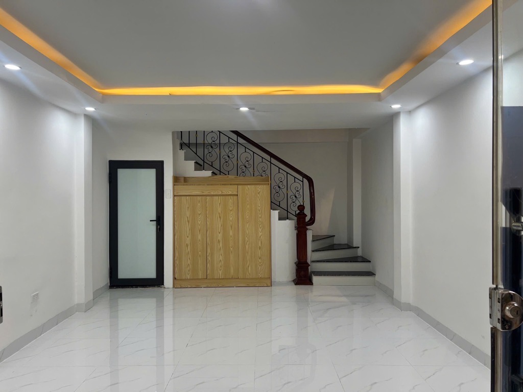 Nhỉnh 7,8 Tỷ đường Hoàng Ngân Thanh Xuân, 50m2, có sổ đỏ chính chủ