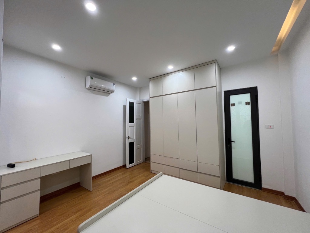 Nhỉnh 7,8 Tỷ đường Hoàng Ngân Thanh Xuân, 50m2, có sổ đỏ chính chủ