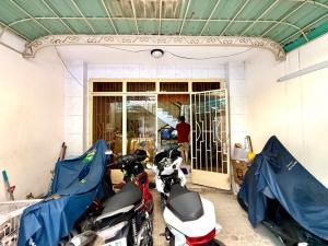 HÀNG HIẾM VÀ ĐỘC NHẤT VÔ NHỊ NGAY CUNG ĐƯỜNG BẬT NHẤT PHÚ NHUẬN