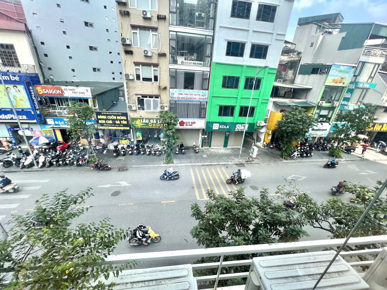 NHÀ MẶT PHỐ VIP