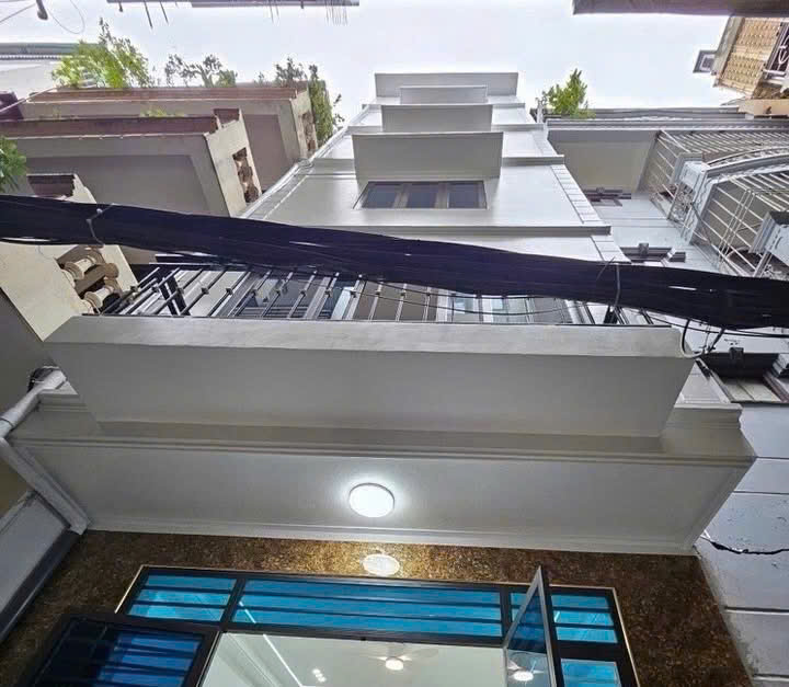 NHÀ SIÊU ĐẸP - KINH DOANH TỐT PHỐ KHƯƠNG TRUNG