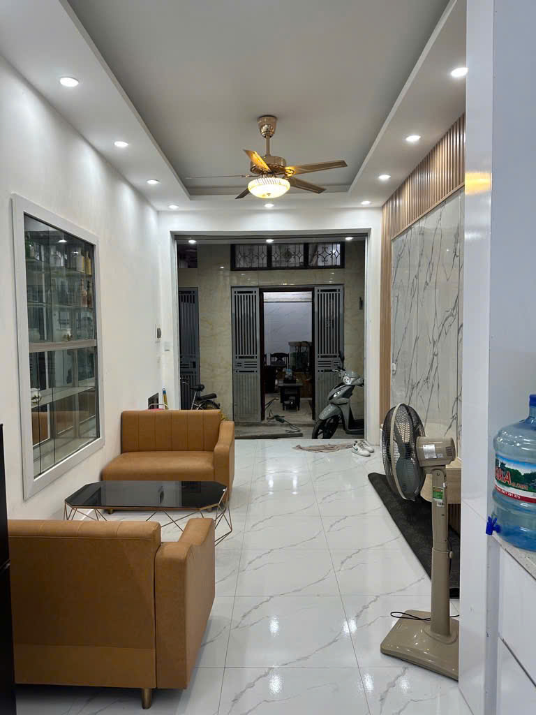 NHÀ LÔ GÓC -NGÕ BA GÁC - HOÀNG VĂN THÁI - THANH XUÂN - KHU VỰC HIẾM NHÀ BÁN