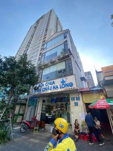 NHÀ MẶT PHỐ VIP