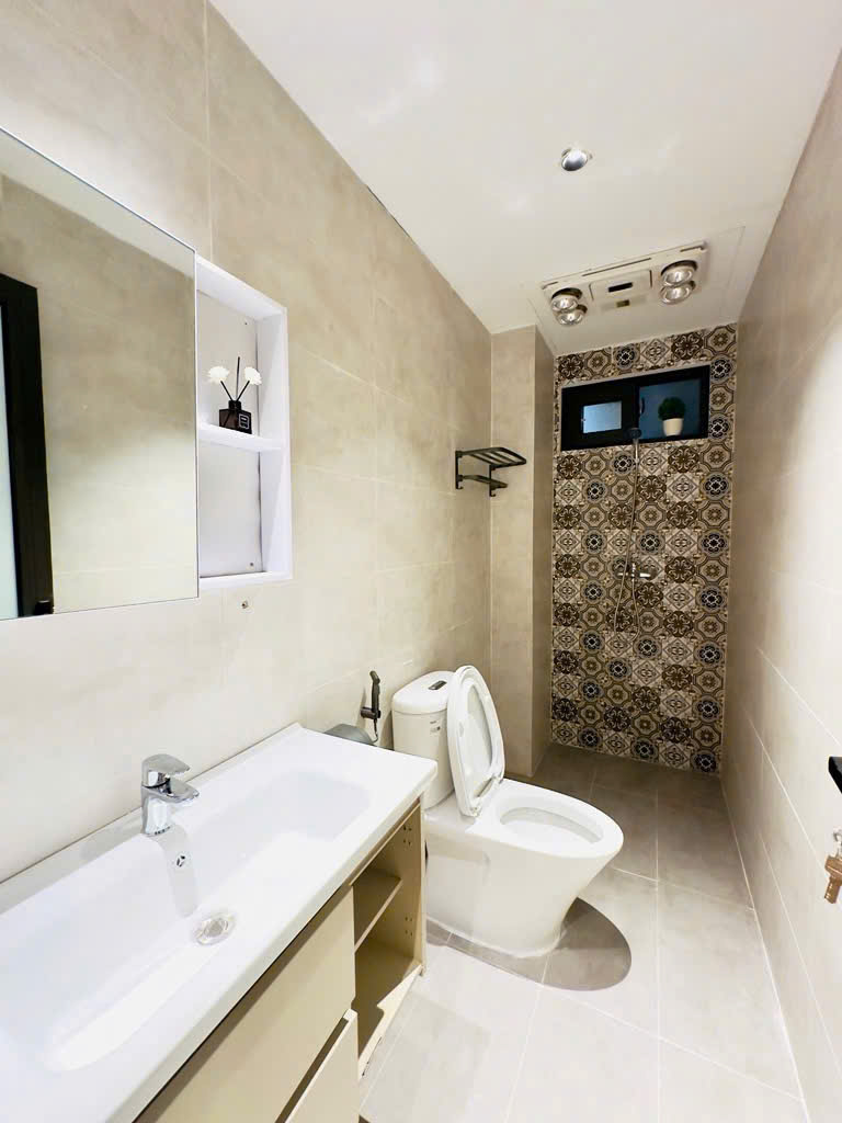 Siêu phẩm Minh Khai 50m2 chỉ 10m ra mặt phố giá 9 tỷ
