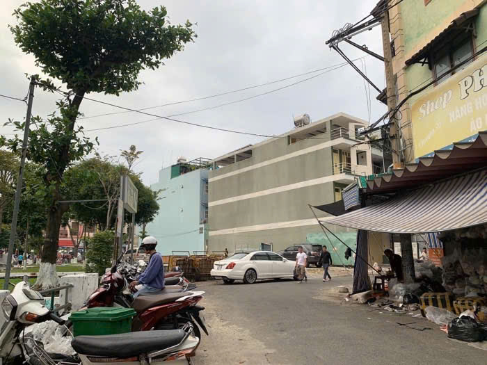 Bán nhà mặt tiền kinh doanh đường Quang Trung  (chợ Hạnh Thông Tây, 66,4m2 (4x17), xây 3 tầng, nhỉnh hơn 9,5 tỷ
