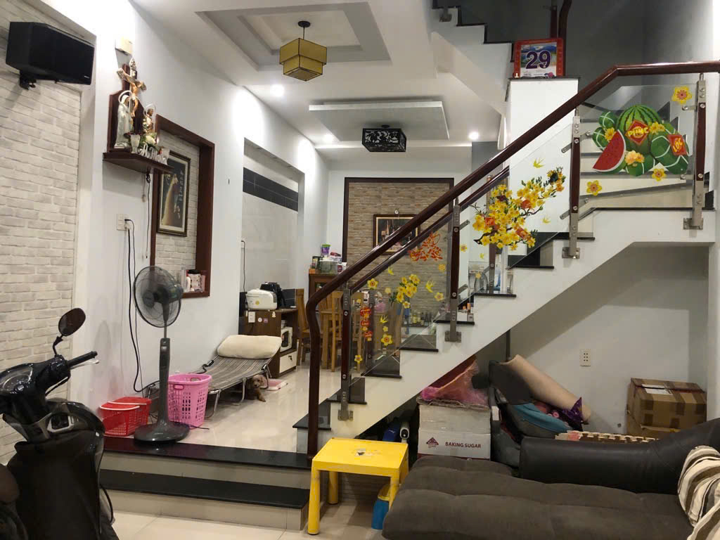 Bán nhà hẻm  xe hơi đường số 11, 55.3m2(4.5x13). 4 tầng. chỉ 7 tỷ