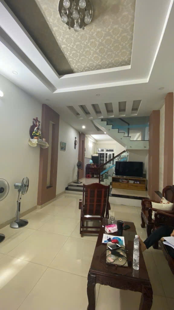Bán nhà hẻm  xe hơi đậu cửa đường Quang Trung 87m2 (4.3*20),xây 4 tầng, chỉ 10 tỷ