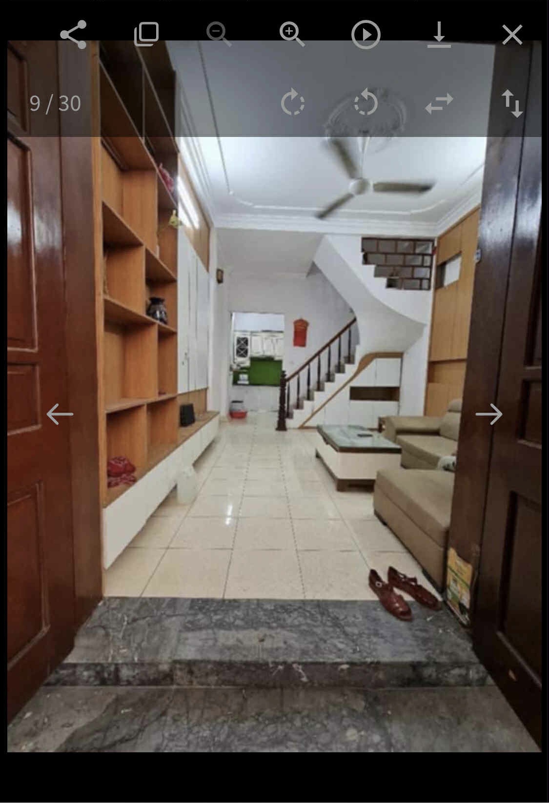 BÁN NHÀ LẠC LONG QUÂN, VÀI BƯỚC RA HỒ TÂY, 40M2, GIÁ CHƯA ĐẾN 5 TỶ
