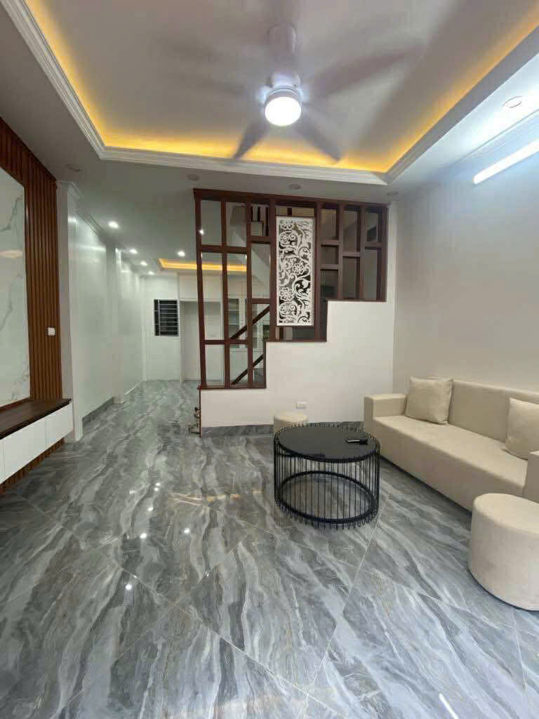 ĐÔNG THIÊN - HOÀNG MAI 30m2 x 5 tầng - nhỉnh 6 tỷ